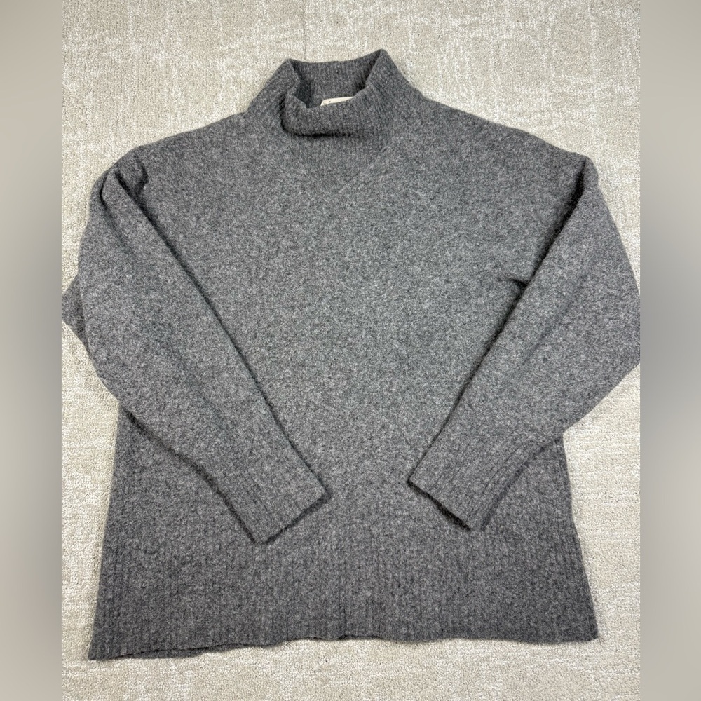 Everlane Mock-neck Gray Wool & Yak Hair Blend Minimalist Sweater Womens Size M